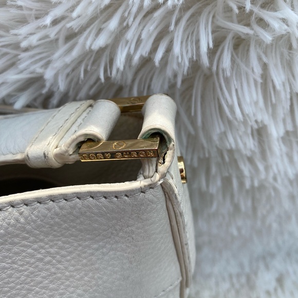 Tory Burch Pebble Leather Hobo Bag - Picture 5 of 8